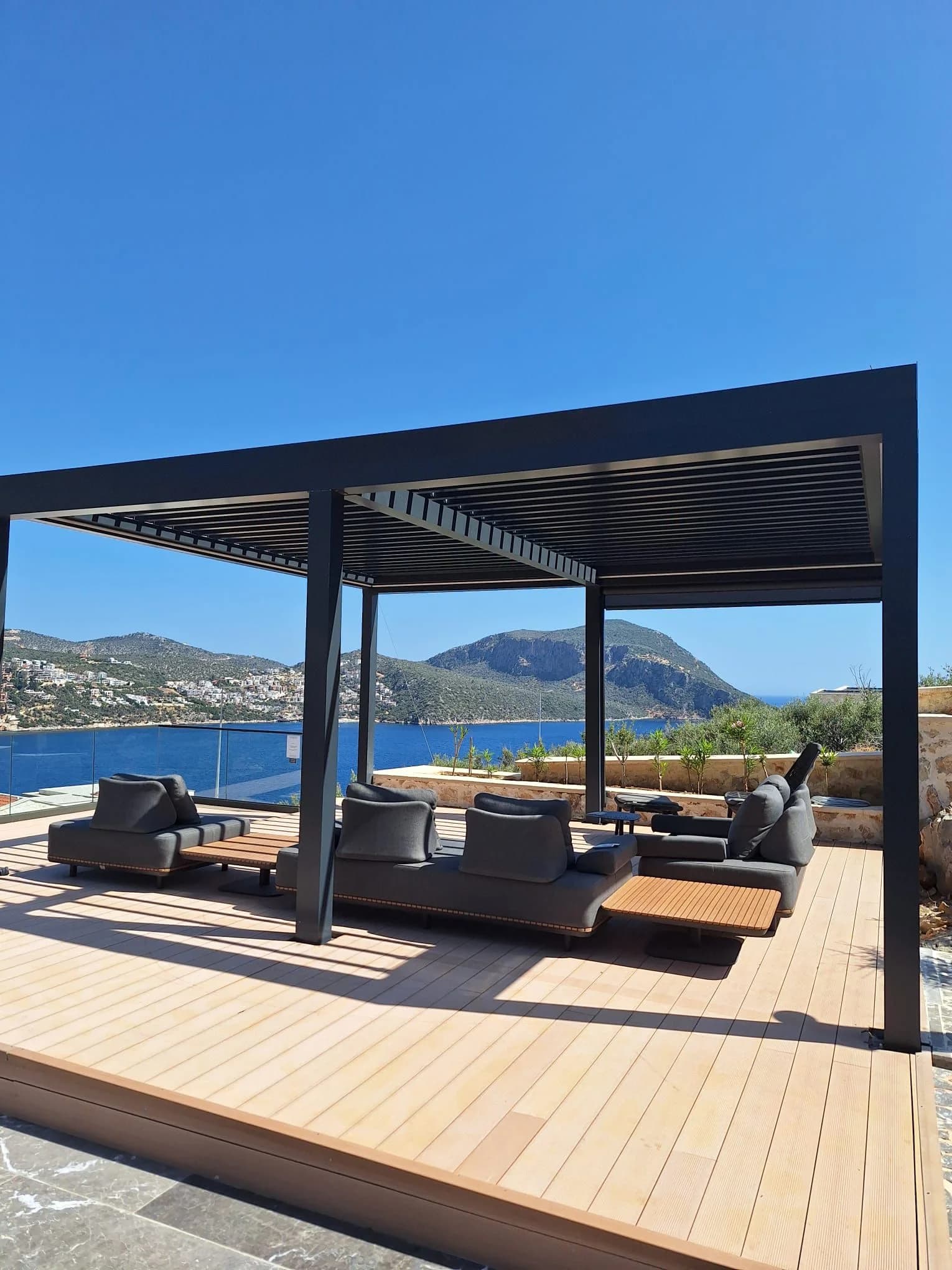 Bioklimatik Pergola Sistemleri